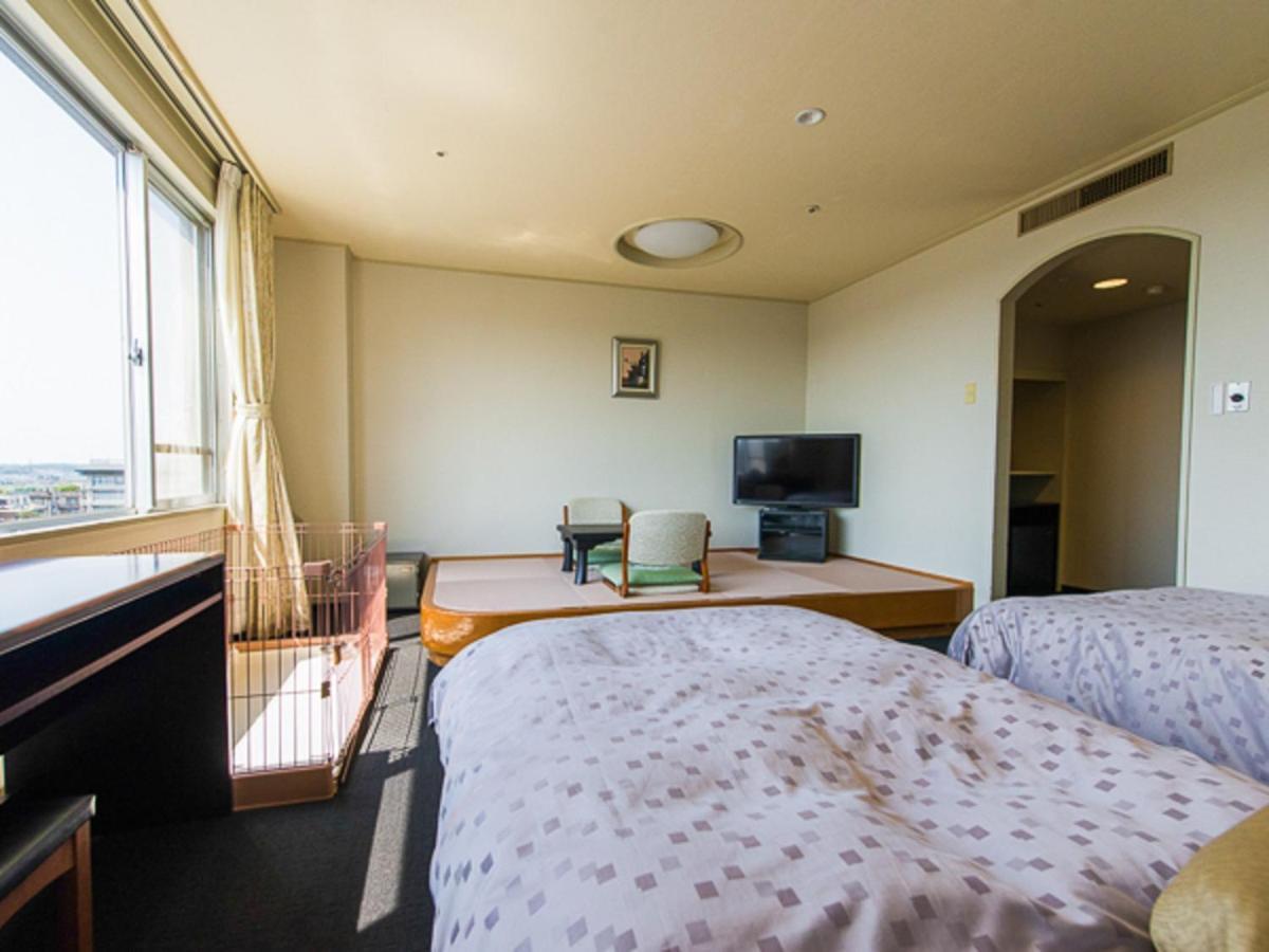 Livemax Resort Kaga Yamashiro Экстерьер фото